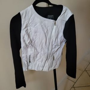 Guess black and white jacket